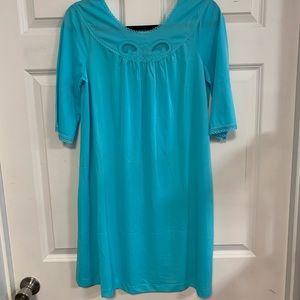 Vintage NWOT Lorraine nylon nightgown. Women’s small